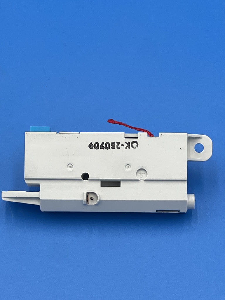 EBF61215204