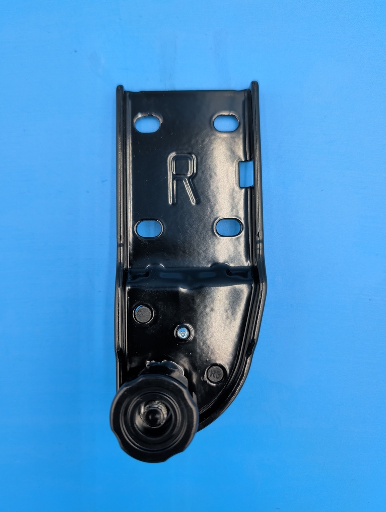HINGE BASE ASSY RIGHT WITH ADJ 140018199053